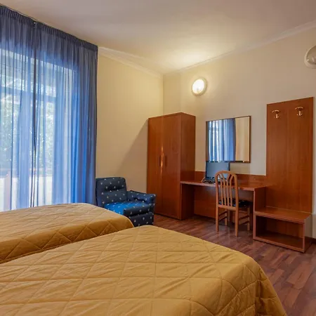 Monte Hotel 3*